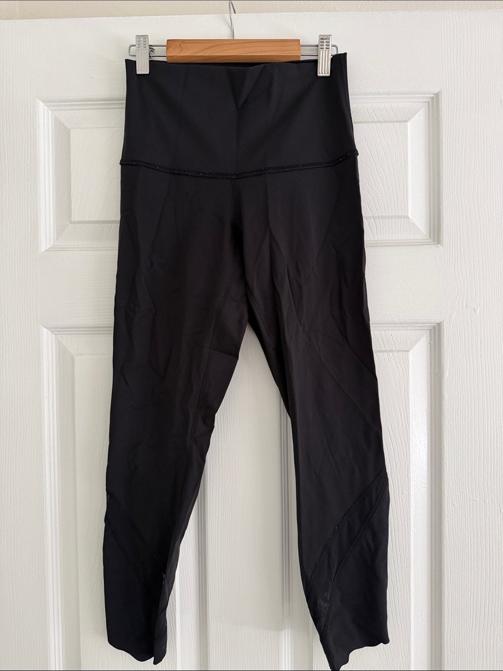 Lululemon High-Rise Black Active Leggings for Women